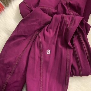 purple leggings